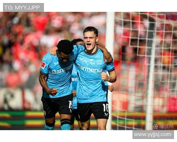 勒沃库森客场大胜：压哨进球逆转奥格斯堡