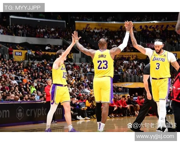 热火主场惨败湖人，浓眉砍35分成全场最佳