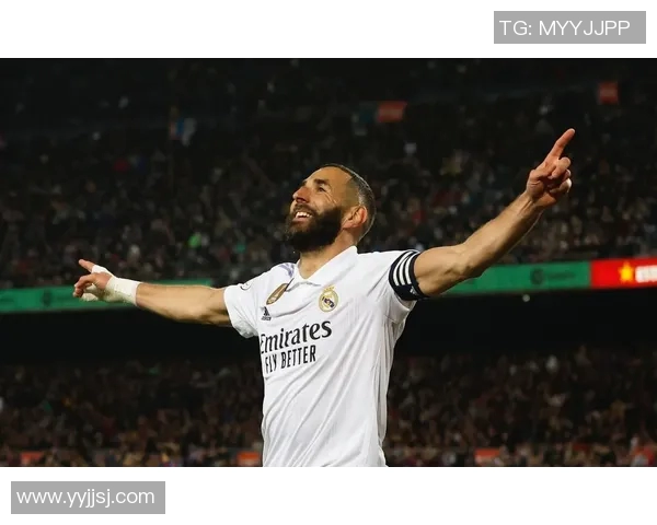 皇马签下意甲射手帕里西奇，助攻本泽马前场组合